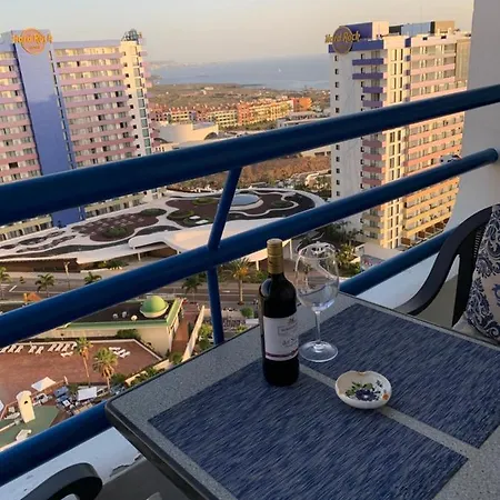 Elena Apartment *