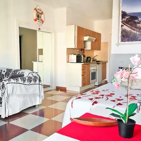 Elena Appartement *
